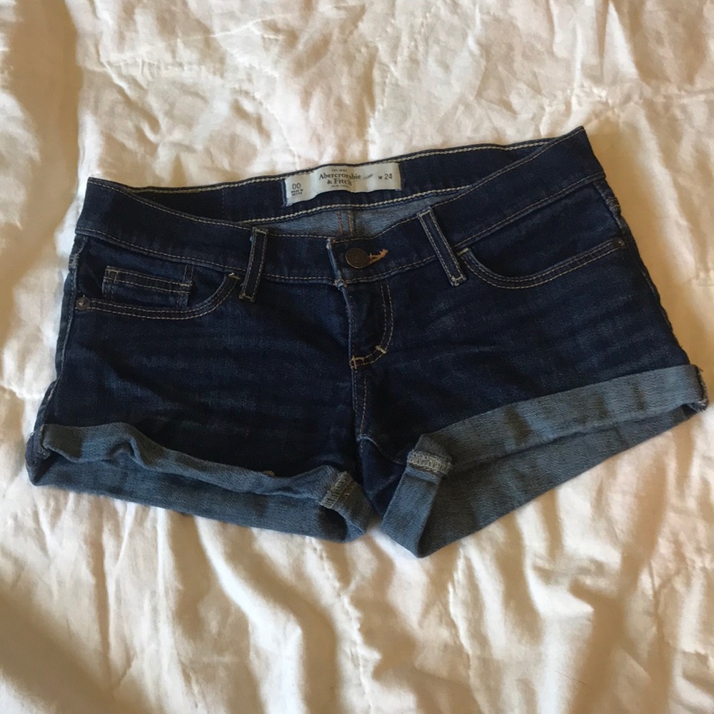 Abercrombie & Fitch dark wash jeans